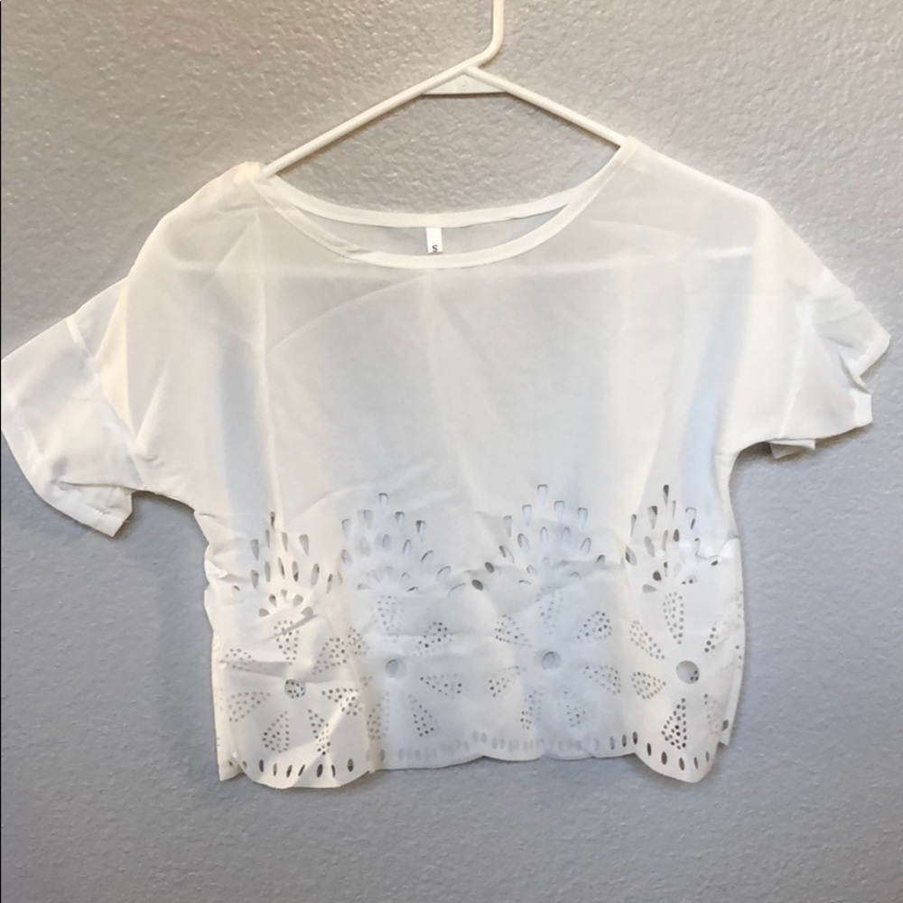 White crop top brand new